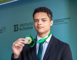 Aluno do Colégio Santo Antônio conquista medalha de ouro na Olimpíada Ibero-Americana de Biologia