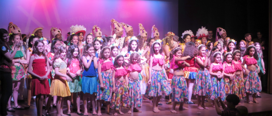CSA marca presença no XII Festival Intercolegial de Danças Populares