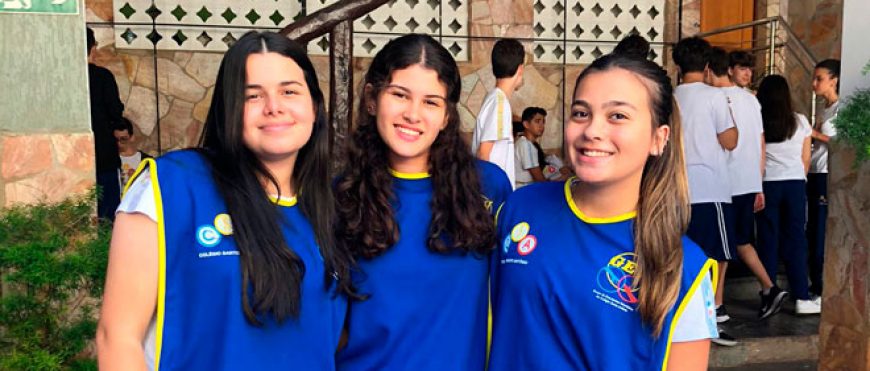 Grupo de alunos do Colégio Santo Antônio promove ações de voluntariado