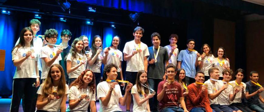 Alunos do Colégio Santo Antônio conquistam medalhas em Olimpíadas de Ciências e Eficiência Energética