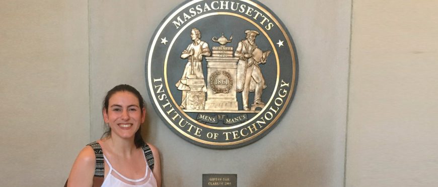 Conheça Júlia Marinho, ex-aluna do CSA que trabalha na ONU